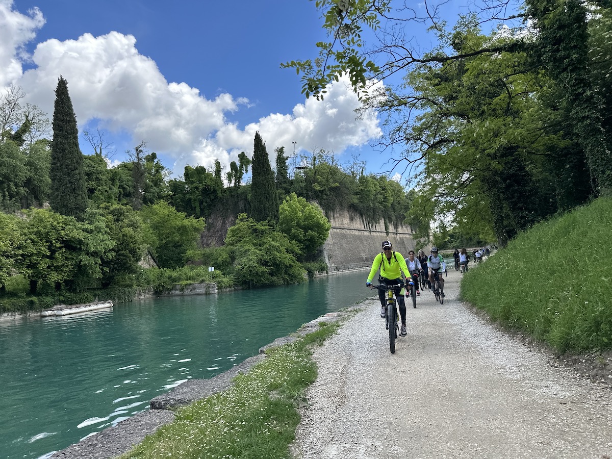 Offerta Tour in Bici (guidati e non, in e-bike e non)
